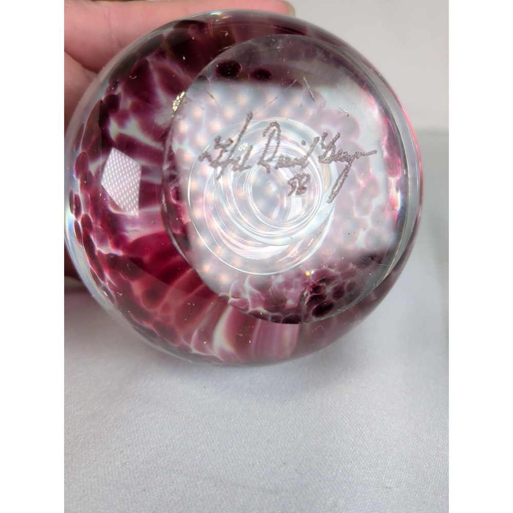 Hal David Berger Signed‎ Glass Purple Paperweight. 1998 - Picture 3 of 3